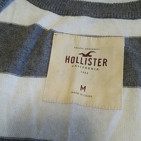 Hollister Spring Grey White Stripped Button Down Womens MED Cardigan Sweater EUC - Picture 7 of 12